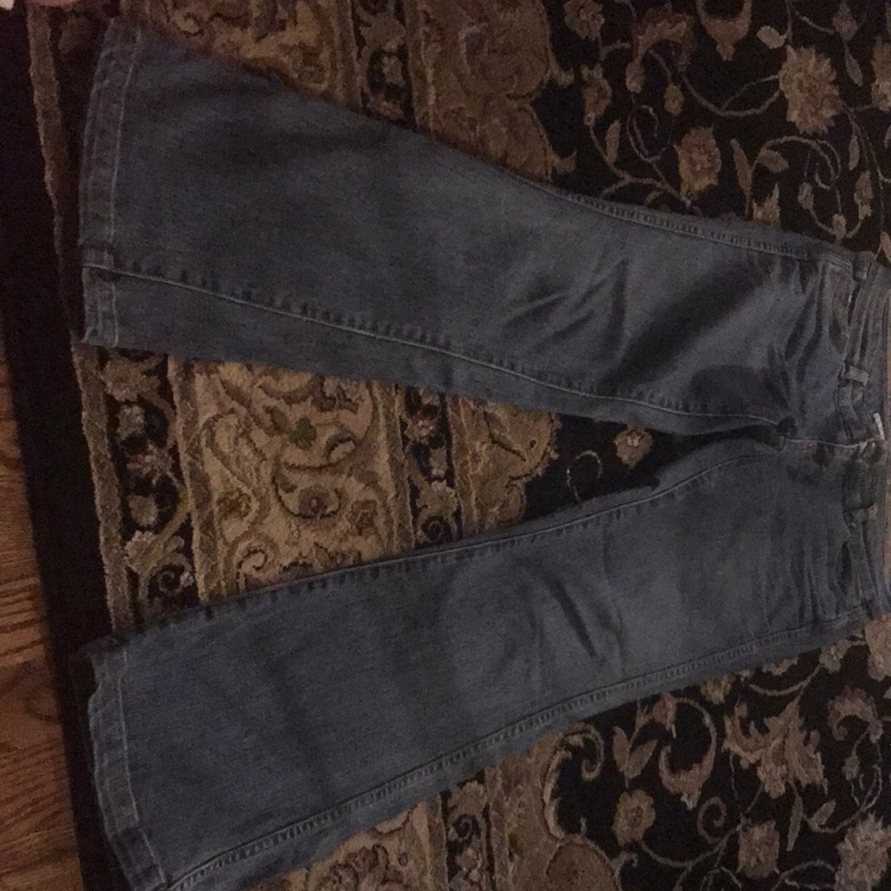 Women’s jeans